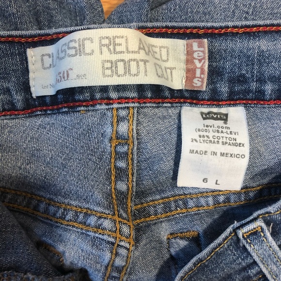 Vintage Levi Straight Leg Jeans - Picture 3 of 3